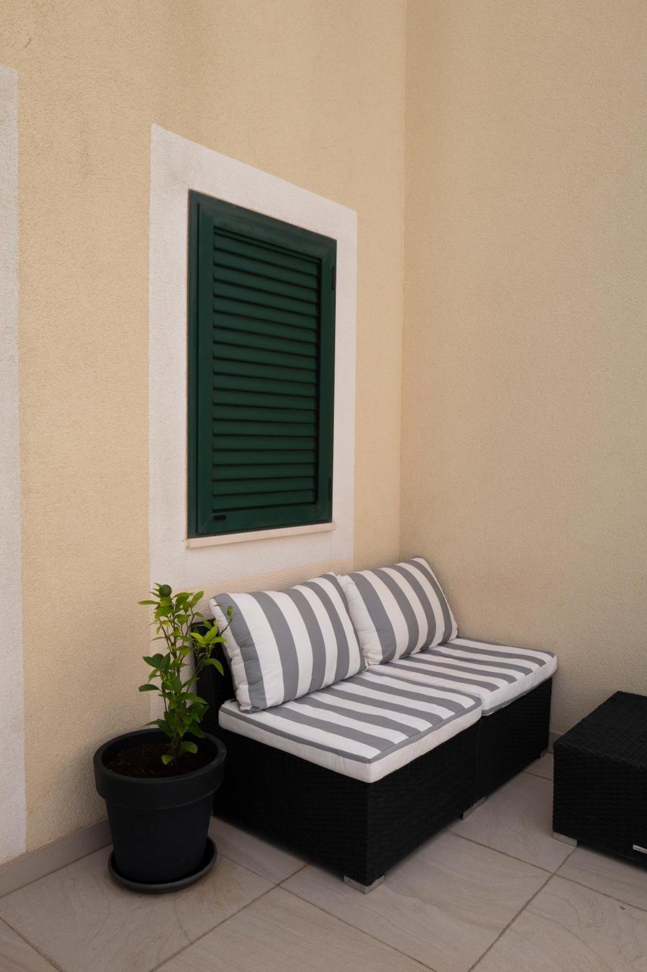 Villa Royale With Pool Đảo Hvar Ngoại thất bức ảnh