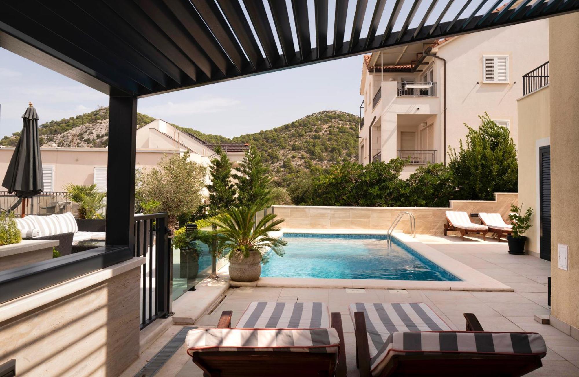 Villa Royale With Pool Đảo Hvar Ngoại thất bức ảnh